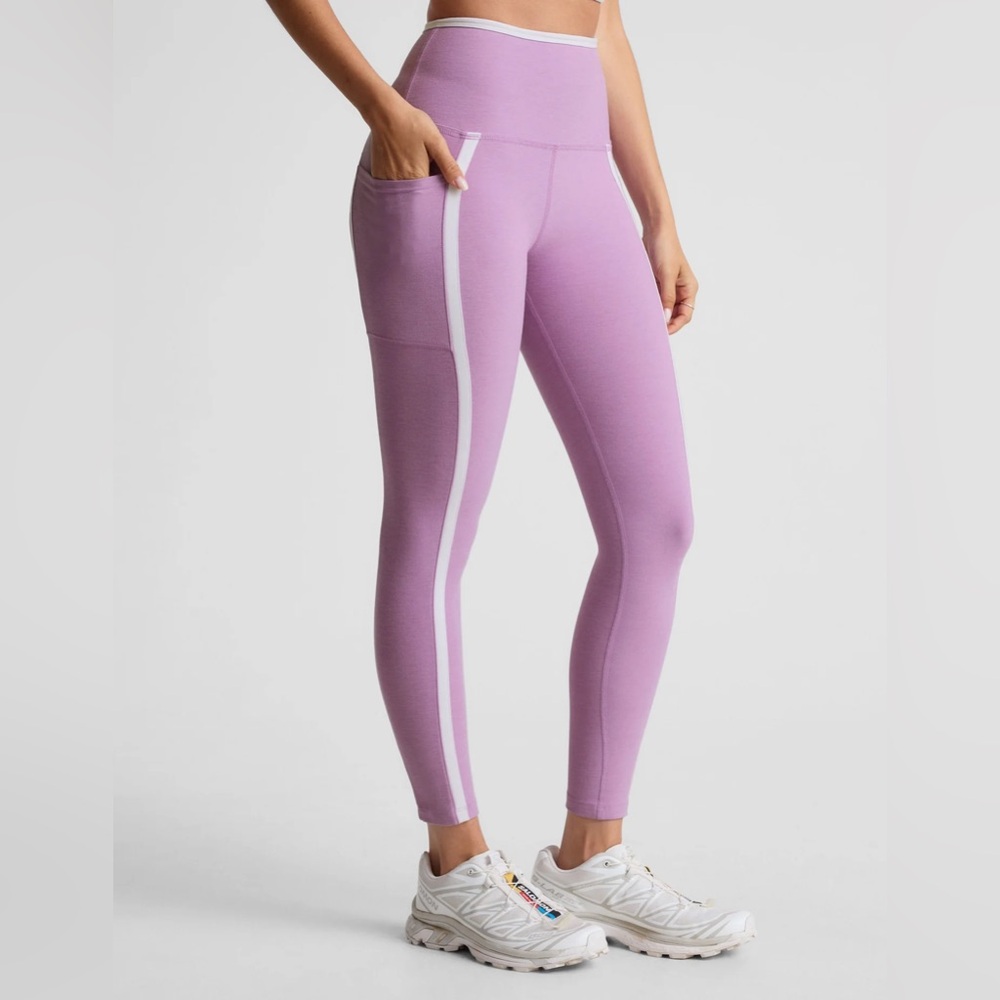 Beyond Yoga | Spacedye New Moves Set in Lilac Purple - Picture 8 of 13